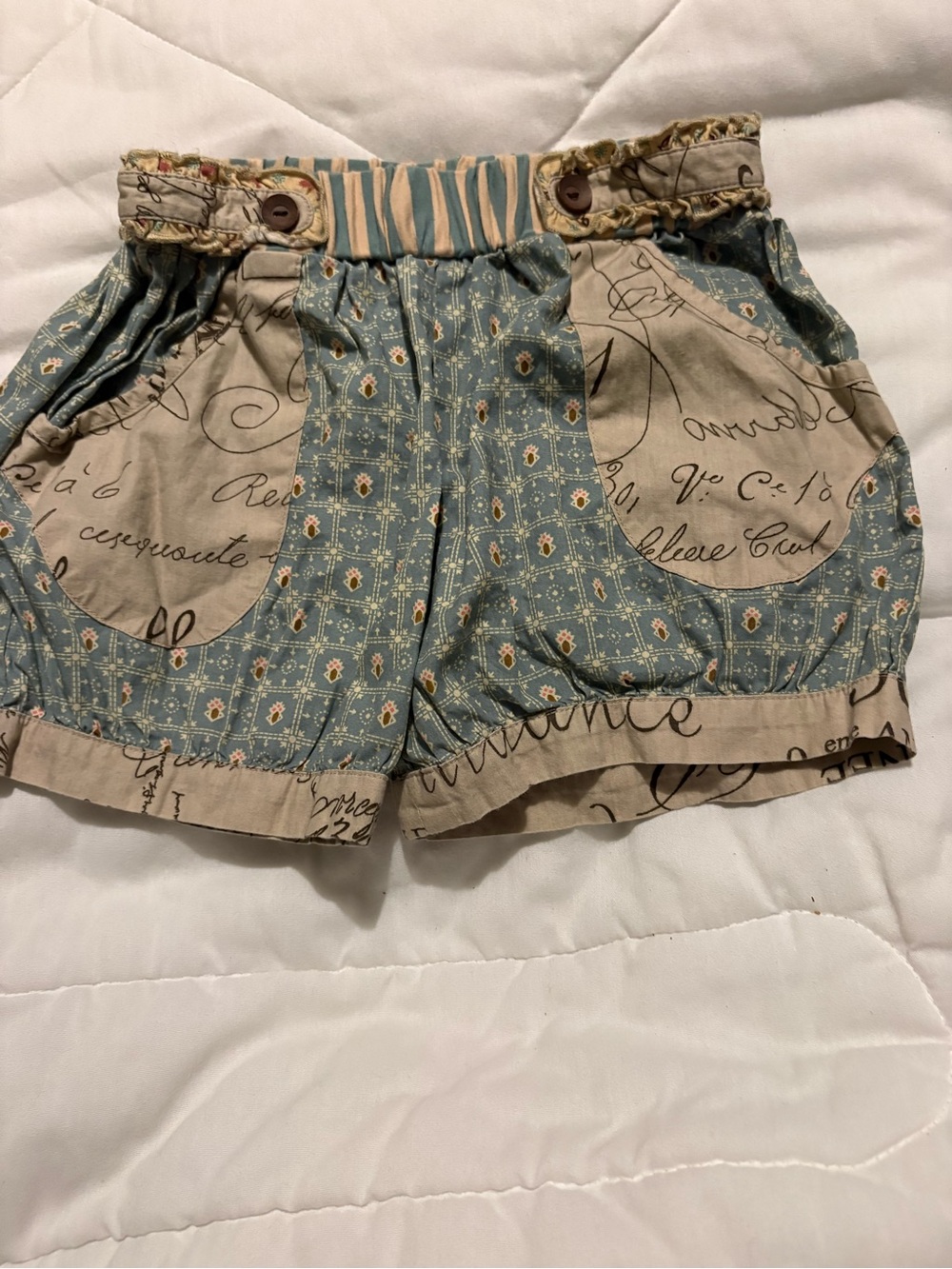 Mustard Pie Blue Floral & Tan Script shorts